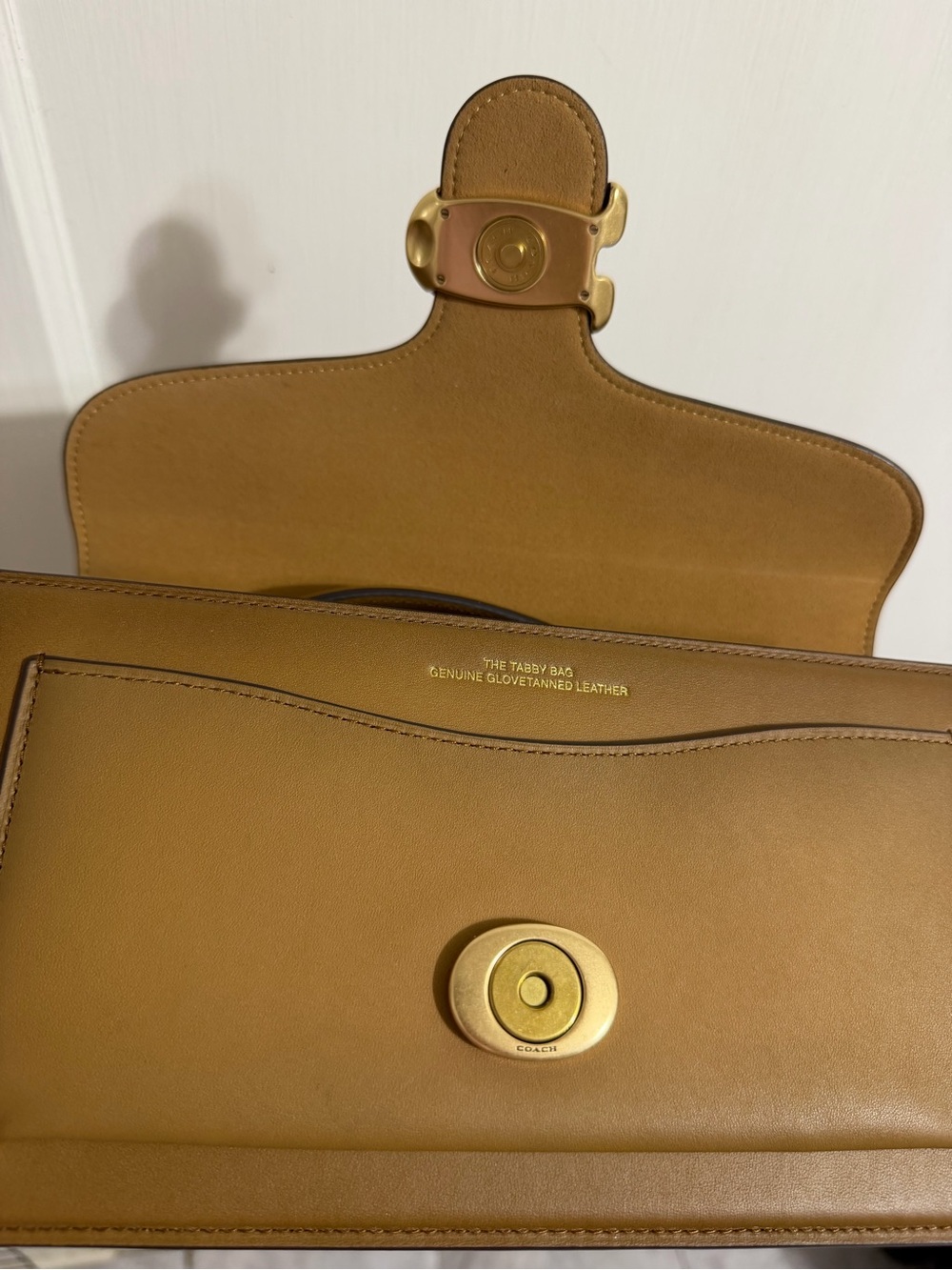 🤎SALE🤎 Coach Glovetanned Tabby 26 Honey Brown - Picture 10 of 10